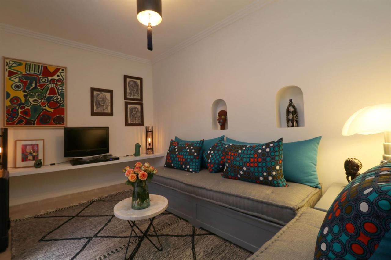 Riad Dar Safi - Privatise Pour 6/8 Pers. - Jacuzzi มาร์ราเกช ภายนอก รูปภาพ